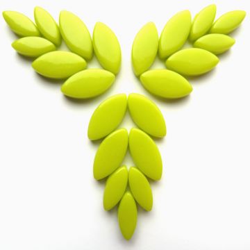 Petals: Yellow Green 029: 50g