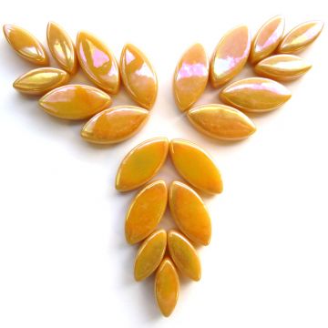 033p Iridised Amber  Petals