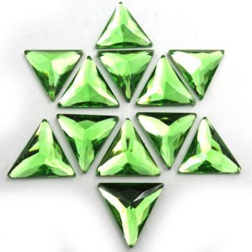 22mm Crystal Triangle: Green