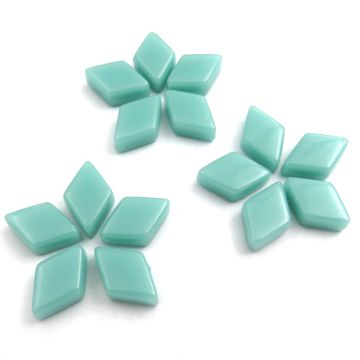 Diamond: Pale Teal 013