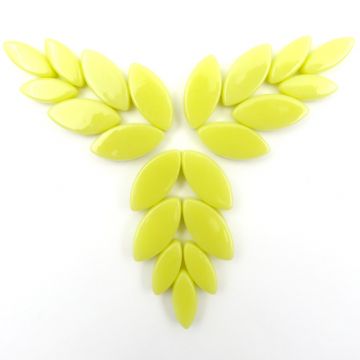 Petals: Daffodil Yellow 027