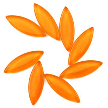 Medium Petal/Leaf: Tangerine H029 (7 pieces)