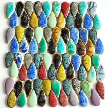 Large Teardrops: 19x38mm