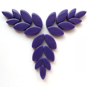 Bis62 Royal Purple Petals