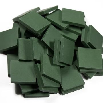 Loose 23mm: 350 Emeraude (+/-20 pieces)