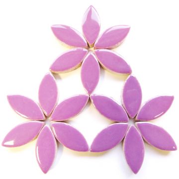 25mm Petal: H45 Fresh Lilac 