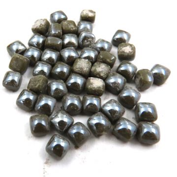 5mm Iridised Dark Olive D49: 10g