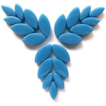 Petals: Lake Blue 065