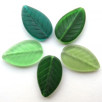 Etched Leaves: Set of 5 Green