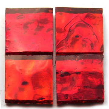 AR01 Red Wavy: 6 tiles
