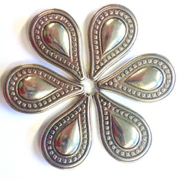 Small Teardrops: 25mm Silver: Set of 6