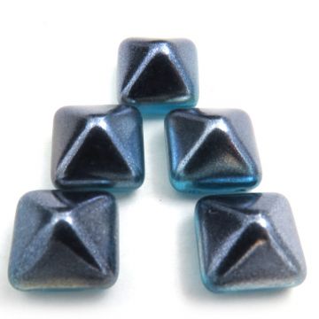 Crystal Pyramid: Turquoise Onyx (set of 5)