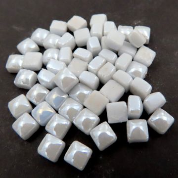 5mm Iridised Alabaster W112L: 10g